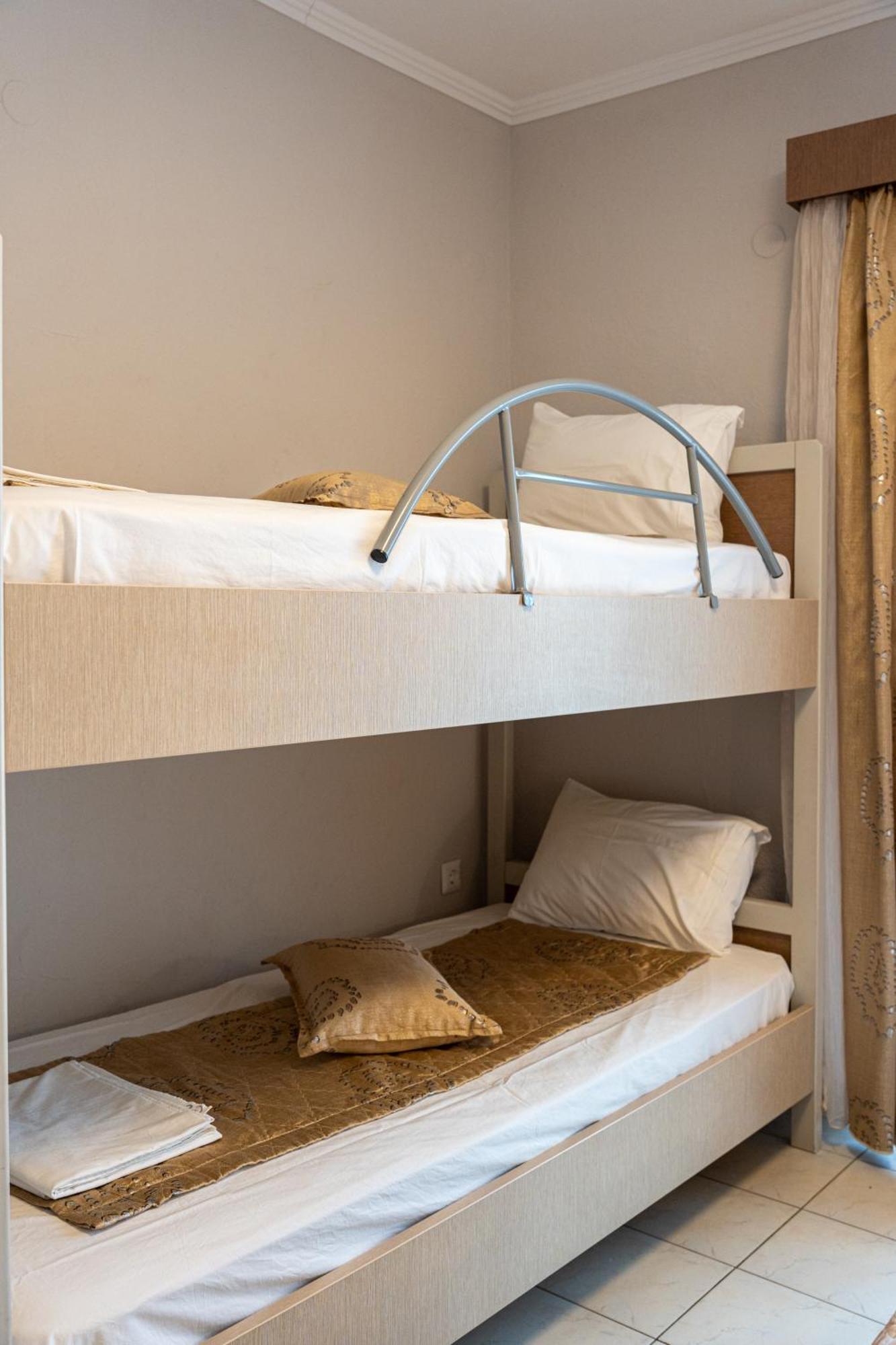 Villa Zoe On The Beach Sarti Exterior foto