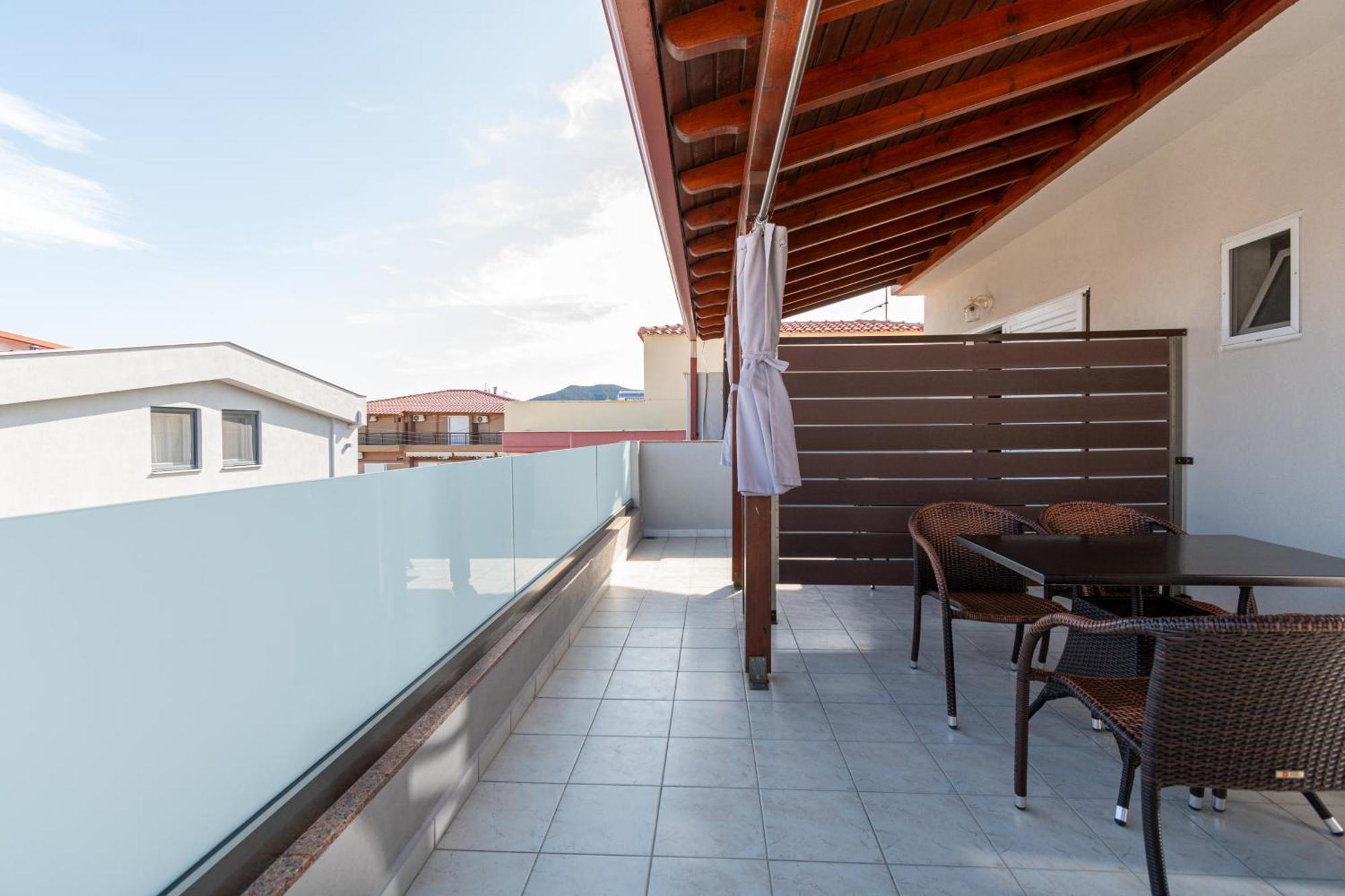 Villa Zoe On The Beach Sarti Exterior foto
