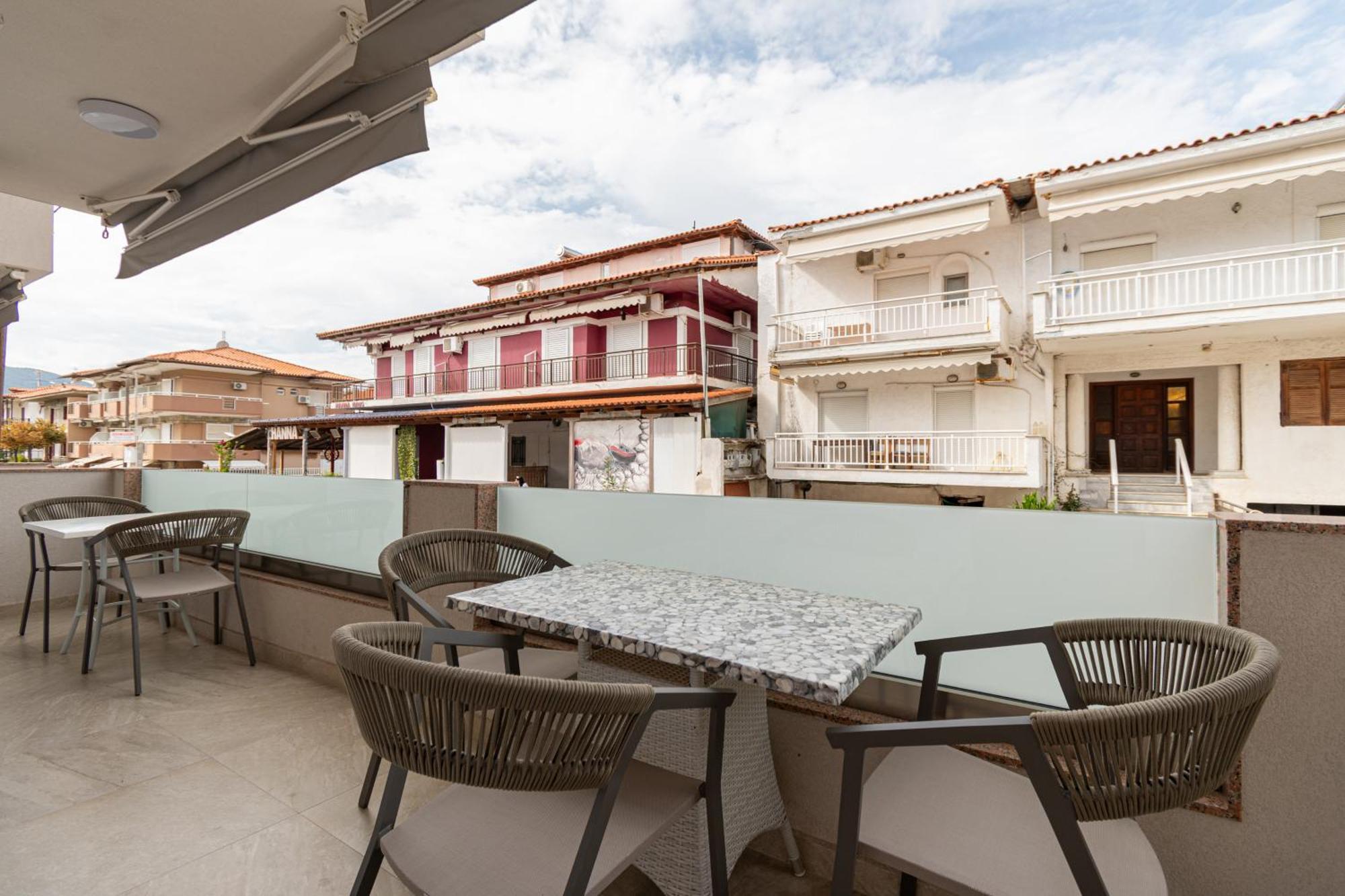Villa Zoe On The Beach Sarti Exterior foto