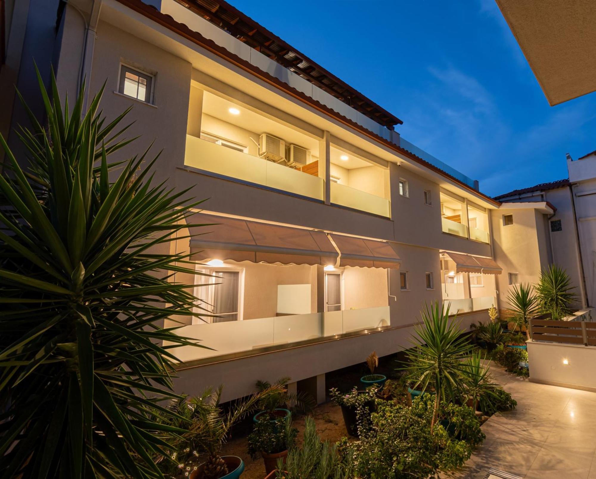 Villa Zoe On The Beach Sarti Exterior foto